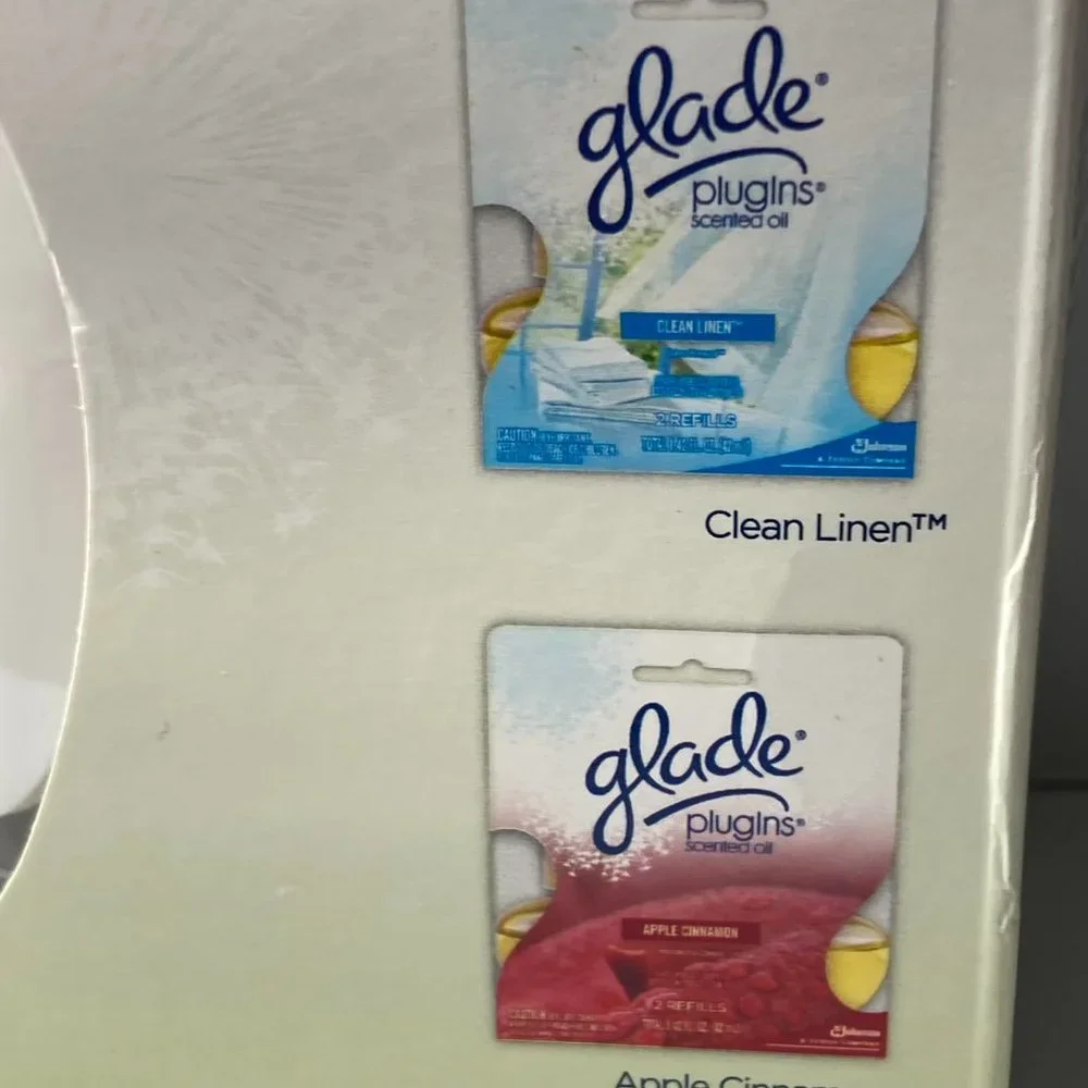 10 Glade PlugIns Scented Oil Warmer Plug In Air Freshener Dispenser NO R…